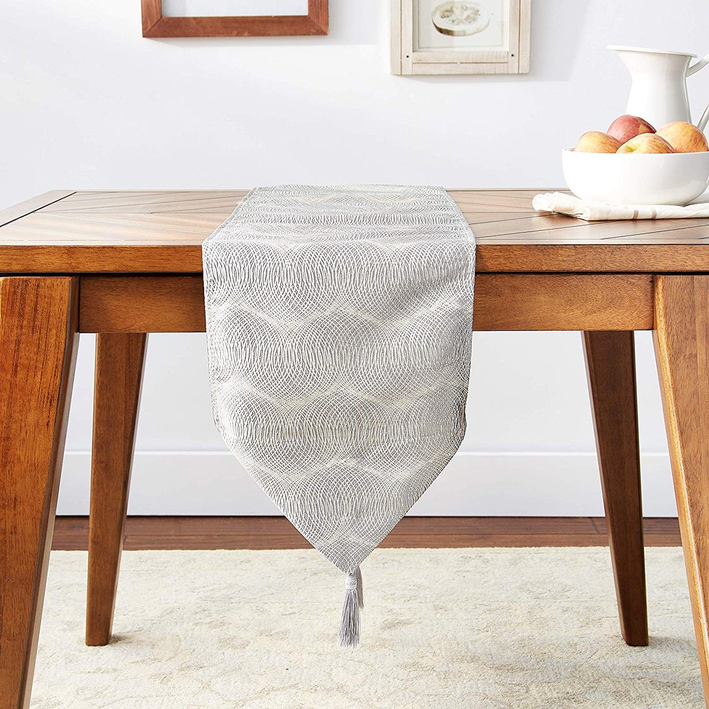 Circular Full Concentric Rings Spiral Pattern Decorative Table Runner