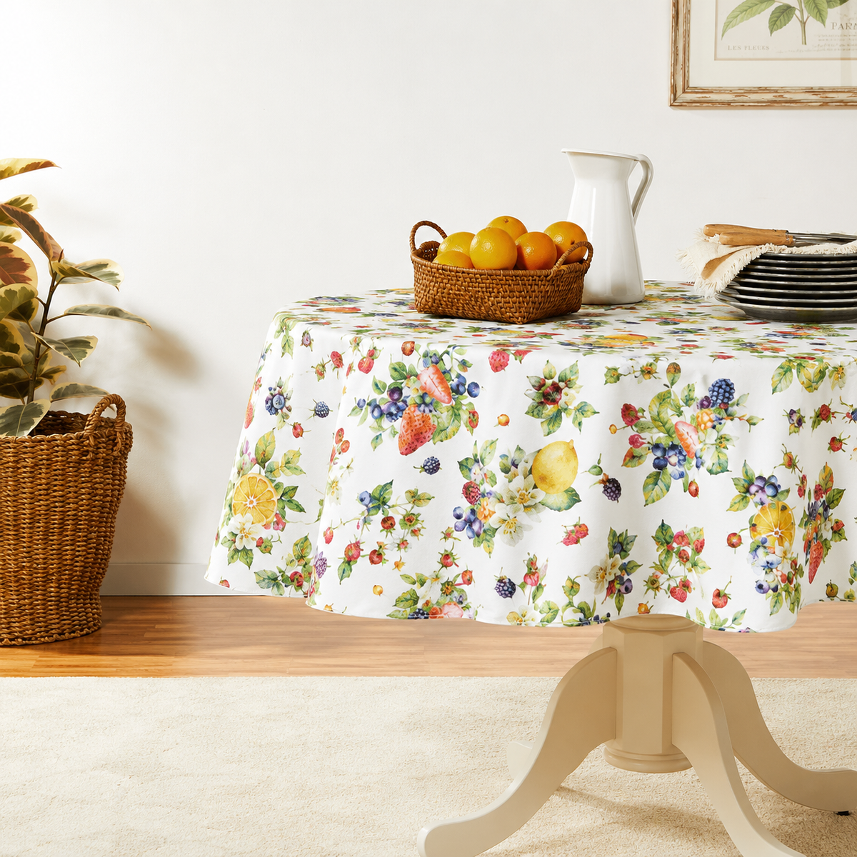 European Floral Botanical Berries Fruits Strawberry Pattern Tablecloths