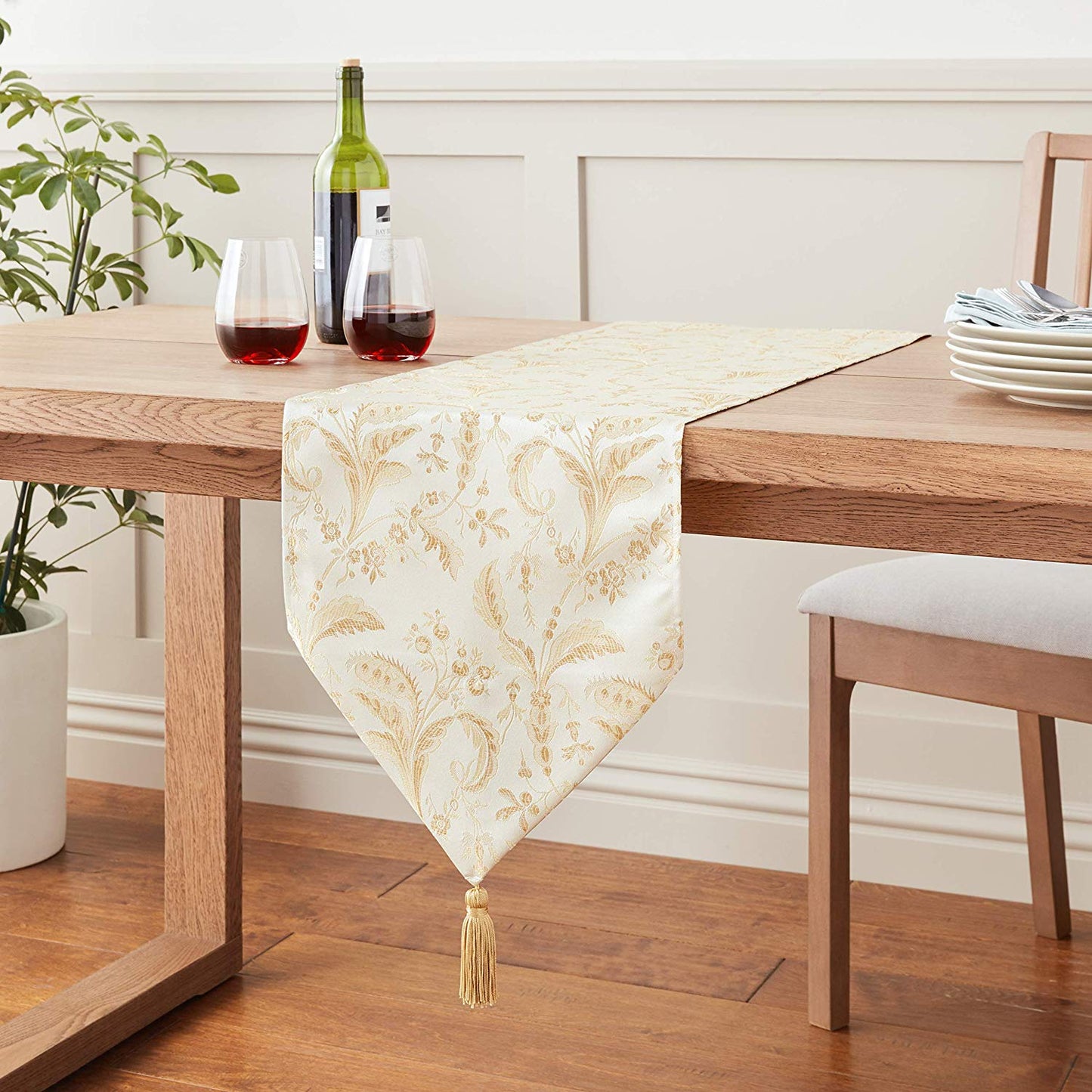 Luxury Damask Decorative Table Runner